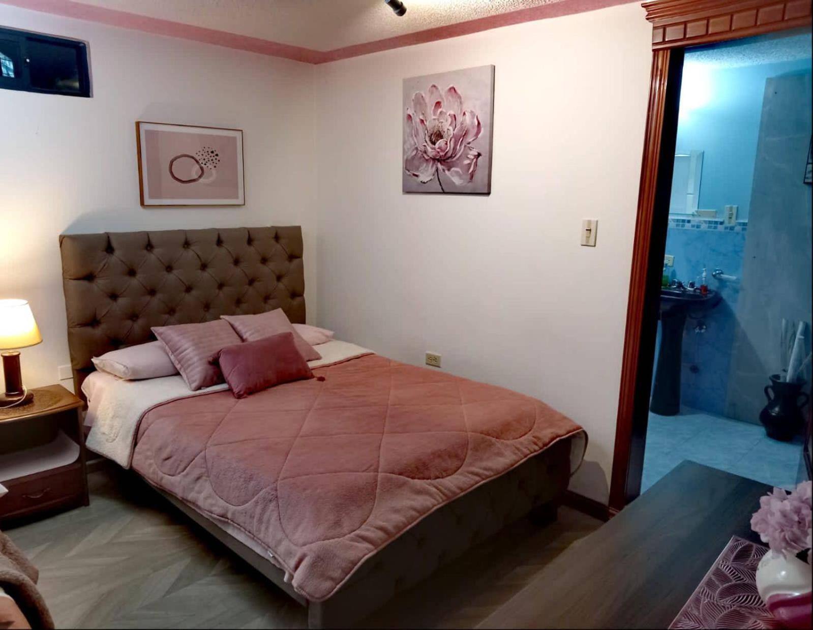 Hotel Jardines Ambato Esterno foto